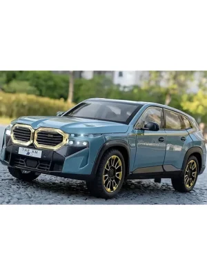 TodFod 1:24 BMW XM DieCast Metal Pull Back Toy Car Premium Sports SUV Model with 6 Openable Doors Realistic Sound & Lights Friction Powered Collectible Car for Kids & Enthusiasts